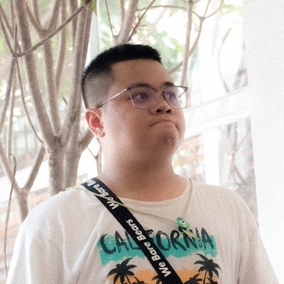 roy_oudom's tweet photo. #NewProfilePic https://t.co/BcywRUYTTn