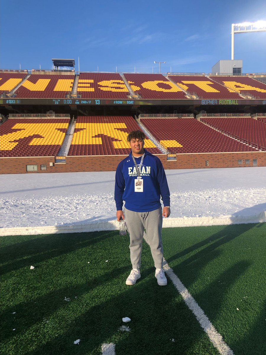 KeenanWilson's tweet photo. Had a awesome junior day, thanks for inviting me to see the campus!〽️🟡🔴 @Coach_Fleck @Shakes_GopherFB @CoachMGSimon @CoachBrickHaley https://t.co/8wYR6ScmPB