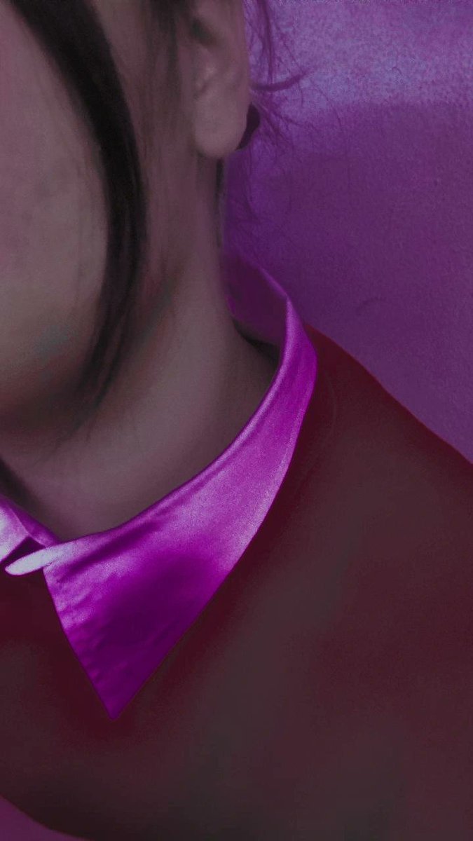 คอพี่หอมนะครับมาดมได้🤭💗
//ใครเค้าเรียนกัน