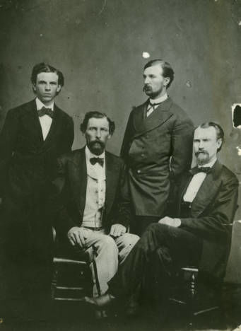 505Nomad's tweet photo. Meandering the Mesquite: WHERE THERE'S A WILL, THERE'S A WAR — Initial dust led to Lincoln County fight  - https://t.co/qc6mQzMWcC

#NewMexico #history #AmericanWest #OldWest #rangewars https://t.co/LqTghJn72O