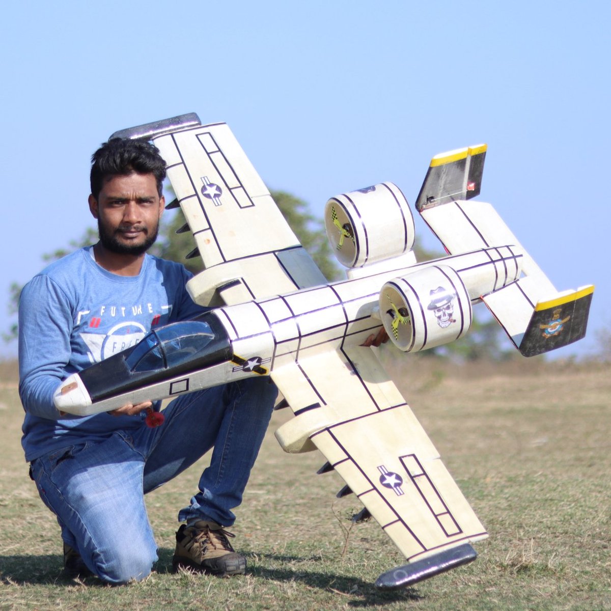 60 दिनों से ज्यादा ओर कड़ी मेहनत के बाद पूरी तरीके से तैयार है A10 thunderbolt
<a href="/KarateZabir/">MD ZABIR ANSARI</a>