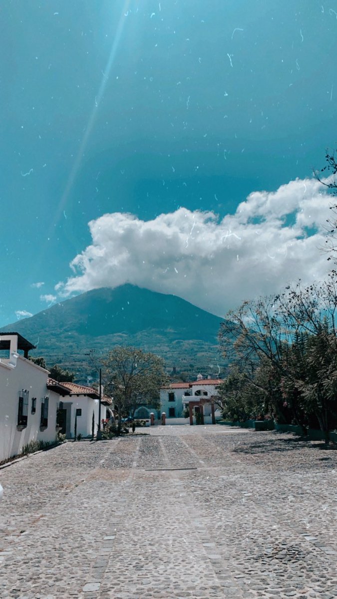 ale_lopez_7's tweet photo. Oficialmente me quiero retirar en Antigua 🤩 https://t.co/wk5yQDGMLM