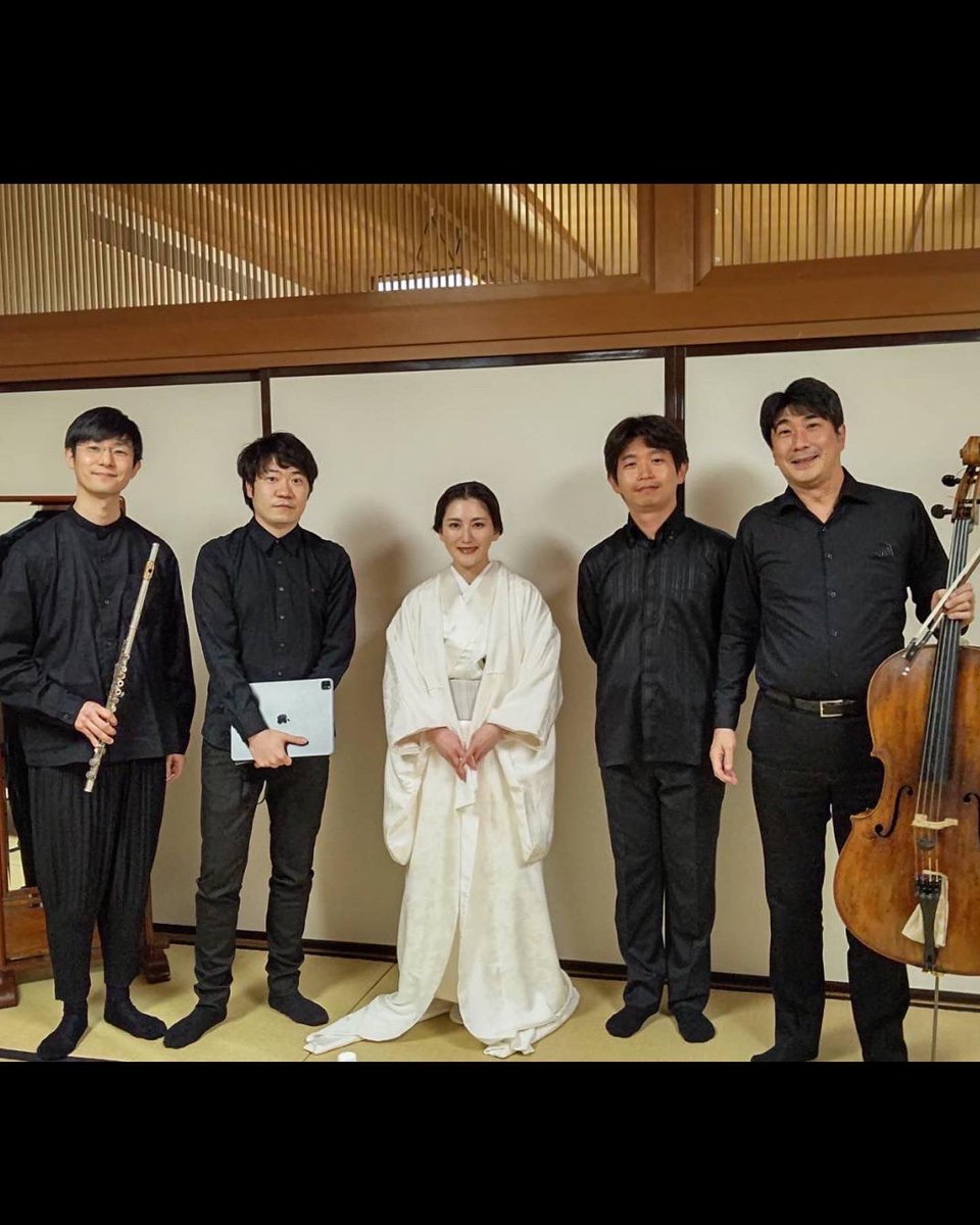 ayakotanaka223's tweet photo. モノオペラ『ガラシャ』
国立能楽堂での能楽師バージョン初公演。能楽師シテ方の林宗一郎さん、谷本健吾さん、狂言方の茂山逸平さんと私田中彩子という出演者に、ピアノの川田健太郎さん、フルートの北川森央さん、チェロの植木昭雄さん、パーカッションの窪田健志さんという、贅沢アーティストチーム https://t.co/BgqaqMVDTD