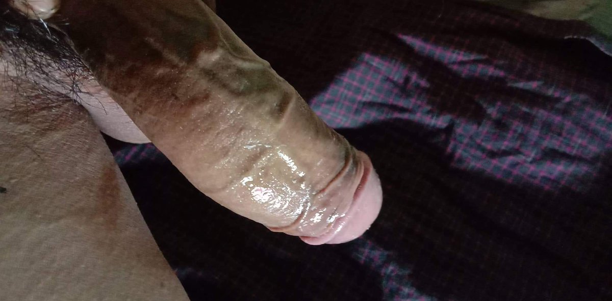 ဒီရေခဲချောင်း ကြိုက်ရင် like &amp; retweet လေးလုပ်ပီး cb လာ hi ပေး.....Movie တင်ထားတာတော့ အားမပေးကြသေးဘူး🍆🍆🍆