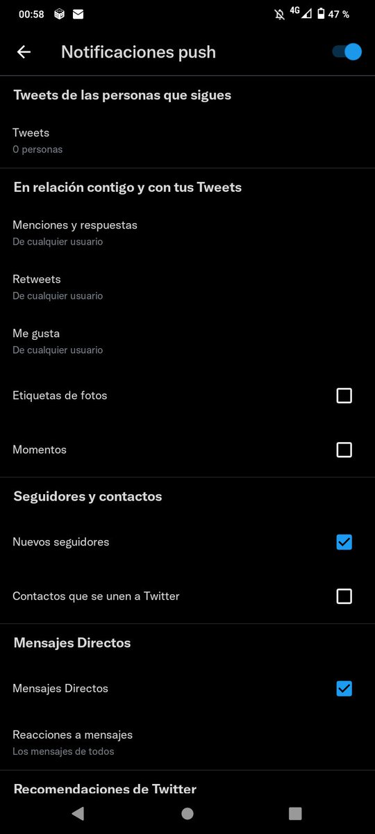 given_wb's tweet image. alguien sabe pq me siguen saliendo las recomendaciones esas si tengo todo desactivado