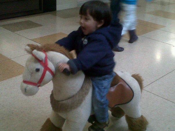 Andreavargasy's tweet photo. Nostalgia 🥺 mi bebe hoy entro a bachillerato. https://t.co/P7Kop9OyDv