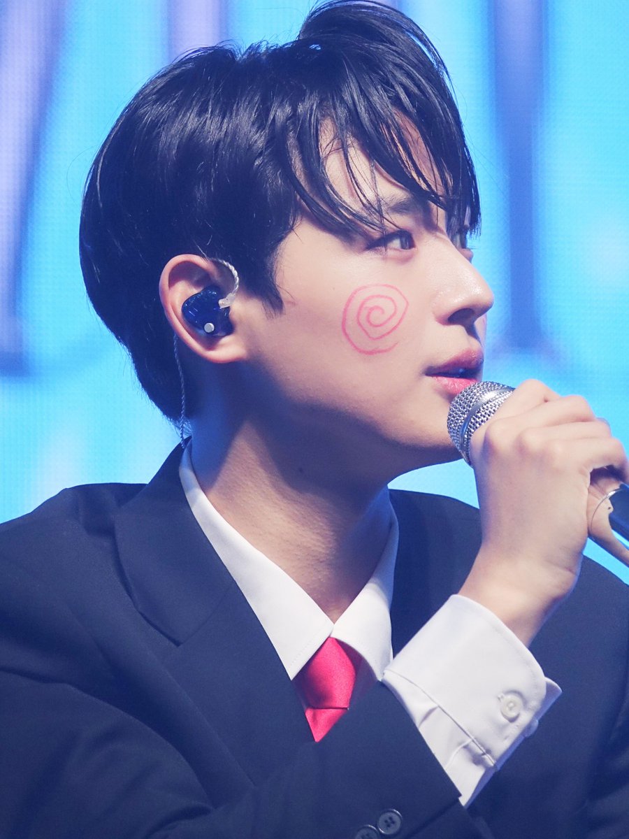 1112Sweetbc's tweet photo. 220206 팬미팅

안뇽 병찬 ~ 🍎😘

#빅톤 #최병찬 #병찬 #VICTON #ByungChan https://t.co/xdvZZdIuRb