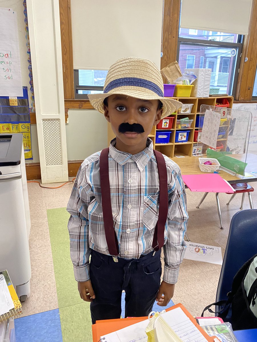 Aolani Evelyn tweet media