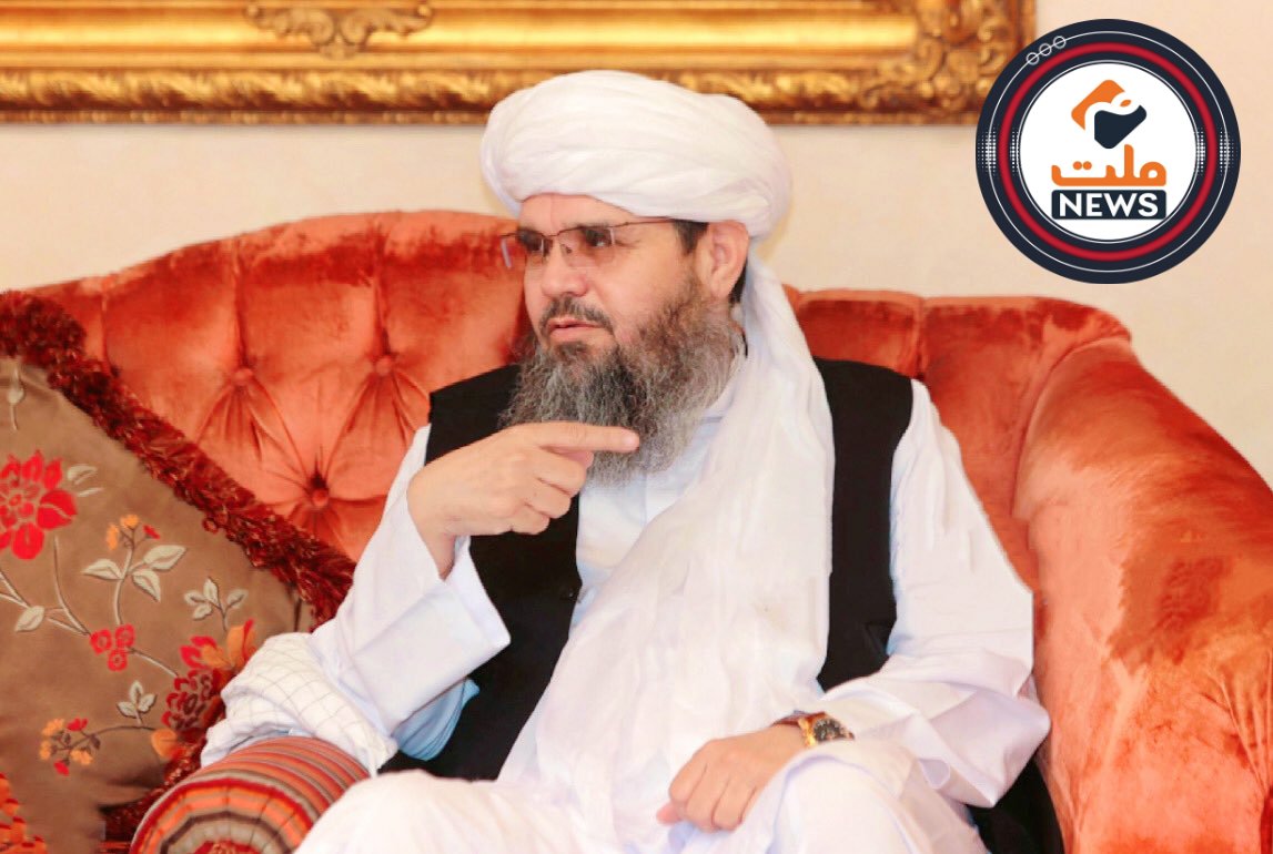 sultanh41534780's tweet photo. د کانونو او پټرولیم وزارت سرپرست وزیر شيخ شهاب الدين دلاور:
د تېرو څلورو مياشتو په جريان کې د کانونو او پټروليم وزارت عوايد 4 ميليارده افغانيو ته رسېدلي، دا په داسې حال کې چې د کابل تیرې ادارې په وخت کې د 8 مياشتو په جريان کې 150مېليونه افغانۍ ٶو چې هېڅ د پرتلې وړ نه دي. https://t.co/onuspffcdw