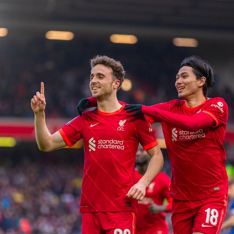 TheAnfieldWrap's tweet photo. COMPETITION! Win a home shirt signed by Jota 🇵🇹

1️⃣ Download the TAW app
2️⃣ Create a free account
3️⃣ RT this tweet 

👉https://t.co/yTcwWTZN7t👈

If you are already an app user, you will automatically be entered. Winner announced next Monday &amp; will be chosen at random. Good luck! https://t.co/IFePoFwEYA