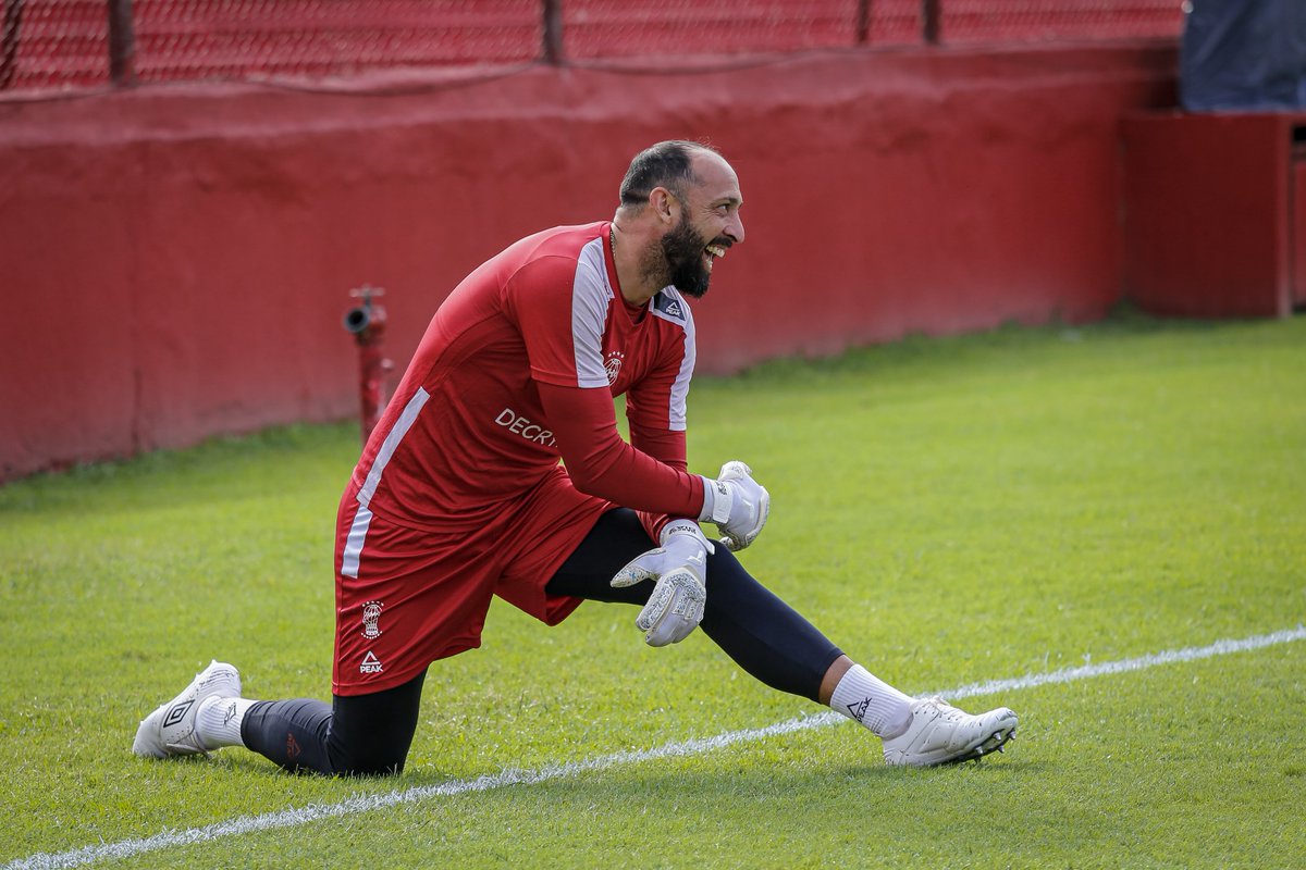 CAHuracan's tweet photo. #Huracán 🎈Te dicen que es lunes / Pero el sábado volvemos al Palacio Ducó 

¡Buen comienzo de semana, Quemeros y Quemeras! ♥️ https://t.co/HP7nwl8FSR