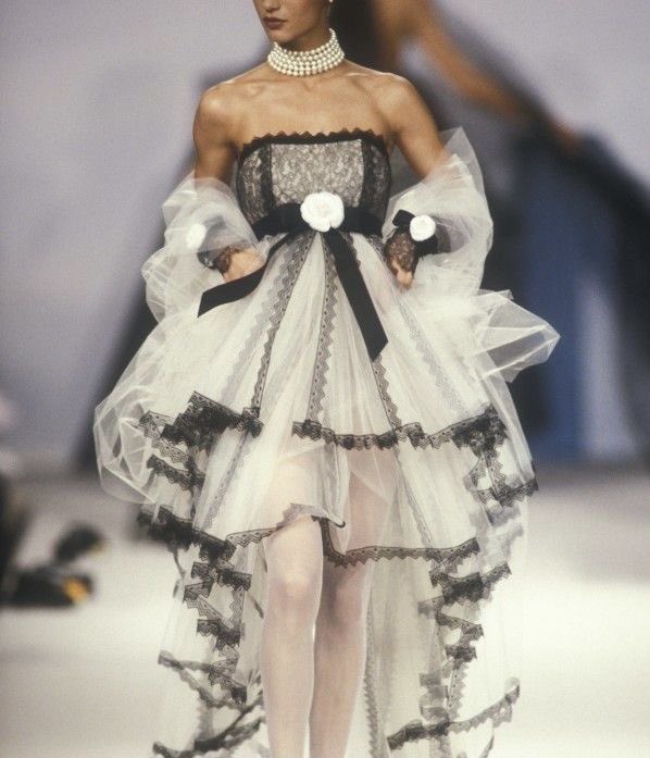 ً on X: chanel s/s 1990 haute couture  / X