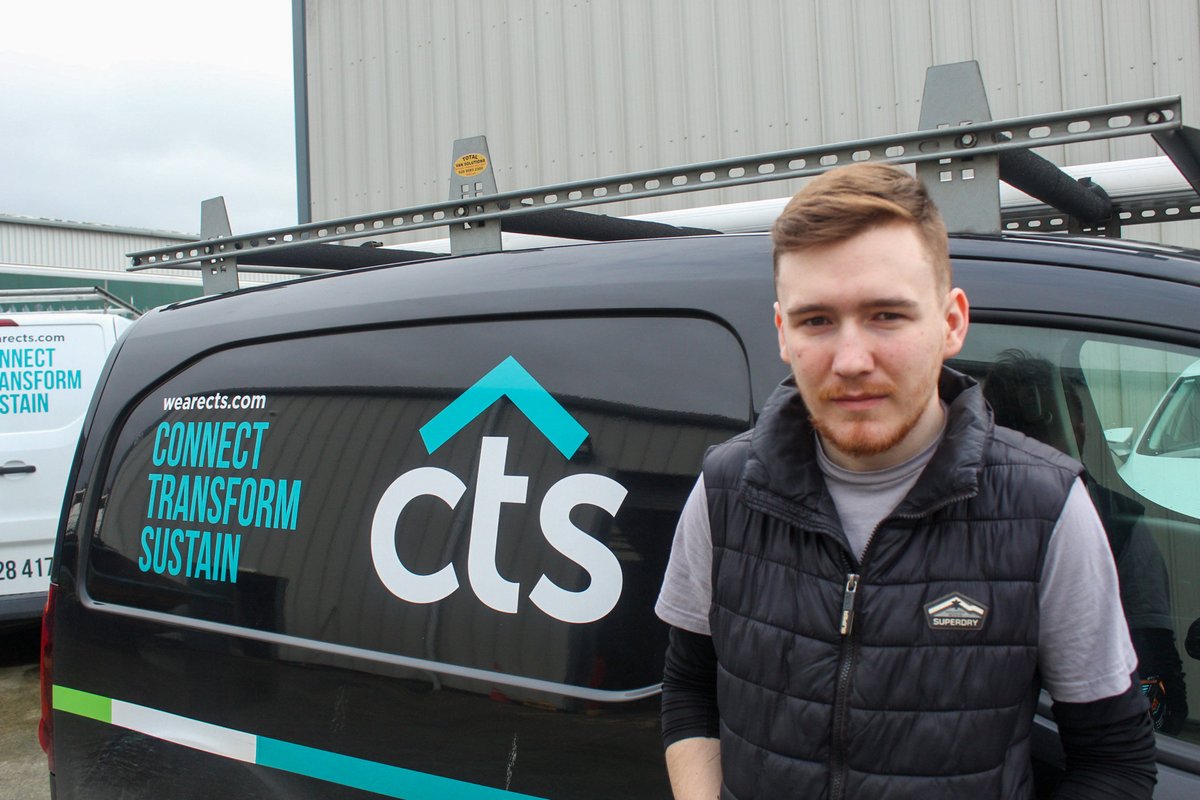 CTSWeAre's tweet photo. Progression Tuesday โ
Josh Stafford started his CTS journey back in 2019 and has recently passed his apprenticeship.
#TeamCTS #OilEngineer #NIAW2022 #BuildTheFuture https://t.co/6xFLS2Ziof