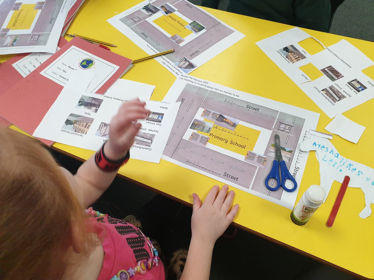 MrsG_Eclipse's tweet photo. As part of our Context For Learning #Howcooliscardiff we have been getting familiar with the streets around our school. Today we stuck pictures of familiar landmarks onto a map in the correct places. Some children even drew their own map. #humanities #ethicalinformedcitizens https://t.co/jHvPyGNgS6