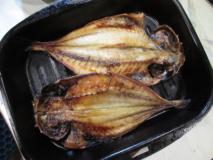 この年になってアジの干物にハマる。魚焼きグリルを掃除しないカインズのグリルの影響大! 