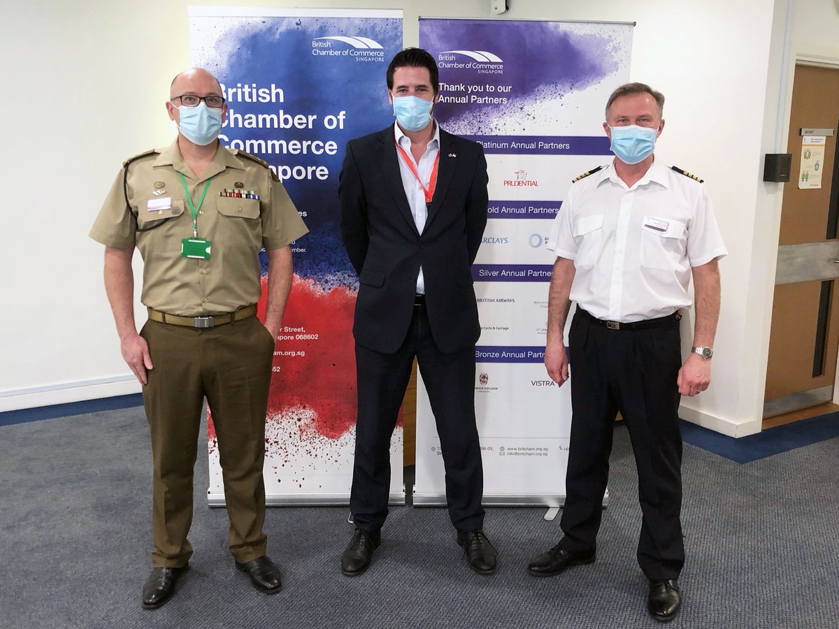 What a brilliant start to the day - delighted to support a roundtable discussion on Global Strategic Trends in Indo-Pacific. Superb presentation by Colonel Joachim Isacsson and Lieutenant Colonel Ryan Orders from the @MOD_DCDC together with <a href="/ukinsingapore/">UK in Singapore 🇬🇧</a>