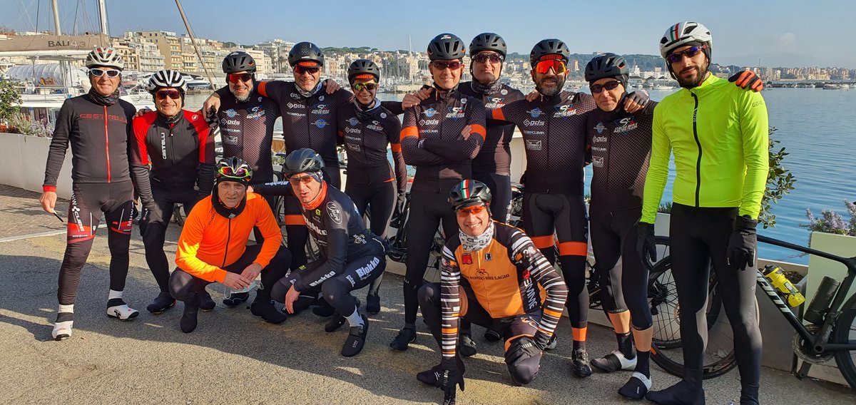 bike_asd's tweet photo. #6febbraio giornatona!!!! Tanti km tanto sole e ottima compagnia, grazie a tutti per la partecipazione. #passioneciclismo https://t.co/y964O5Qb4x