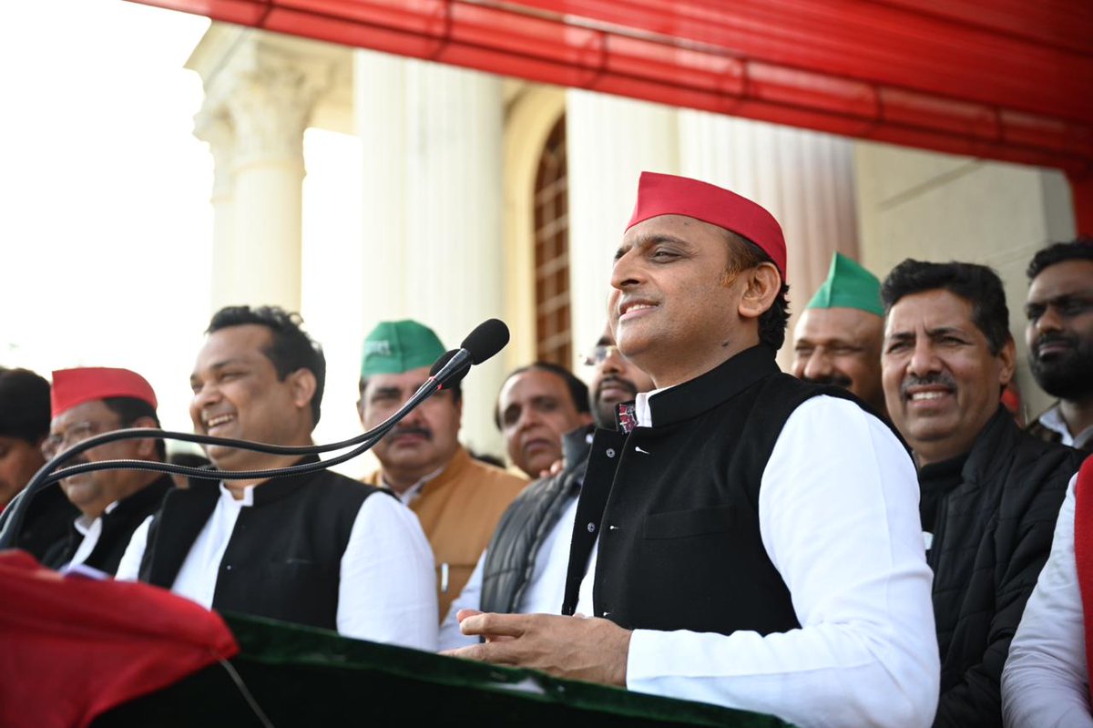 samajwadiparty tweet picture