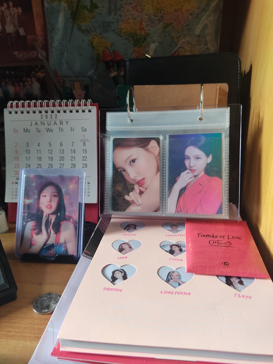 NayeonBulkan's tweet photo. Thanks @cherrysunsetph for letting me have these gorgeous nayeon photocards! My favorite pcs so far! Bagay sa display binder ko sila huhu. 

#cs_proofs #nayeonbudolserye https://t.co/3OAvk7aK4K