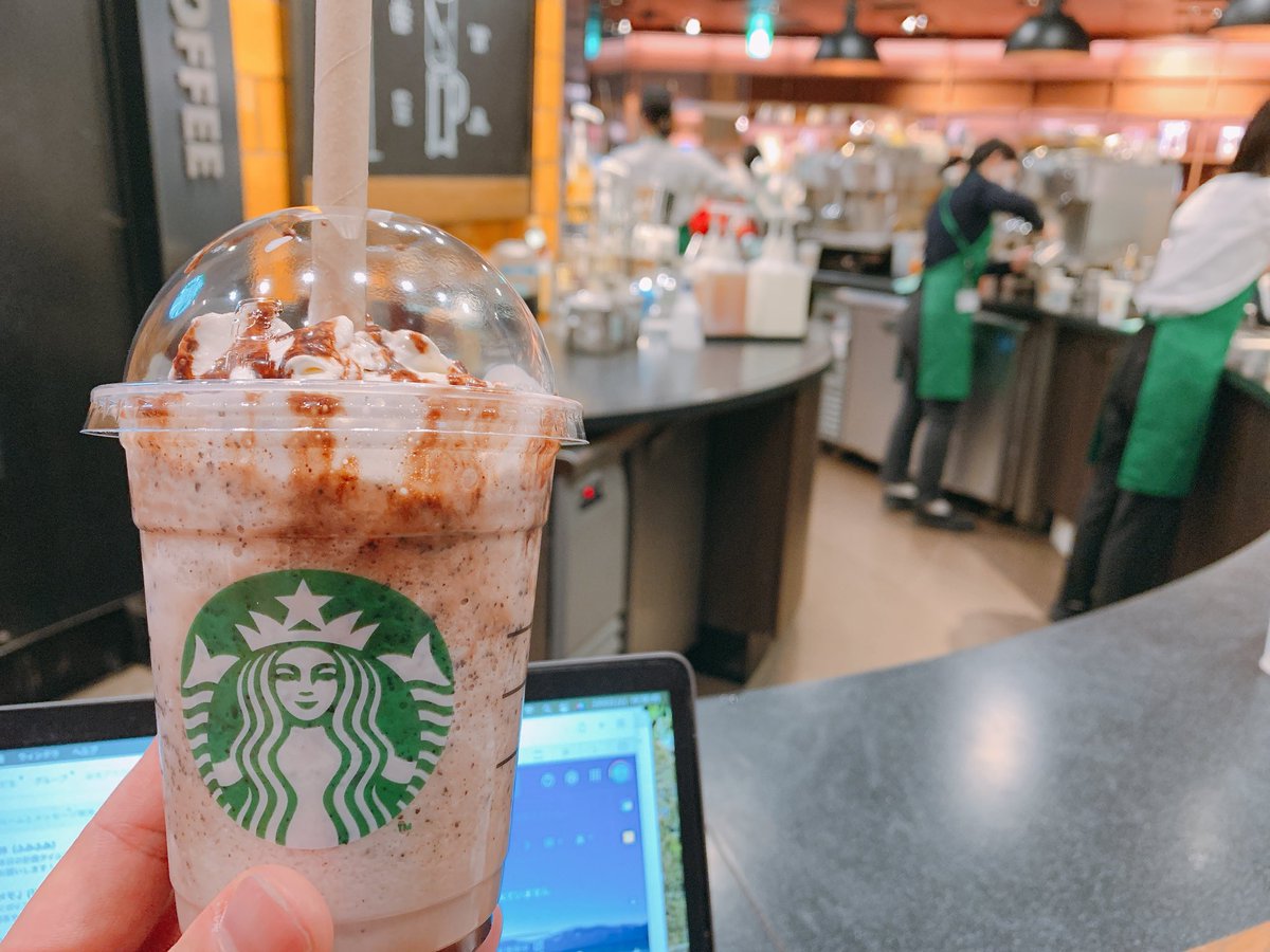 select_shop_88's tweet photo. 今日もスタバに☕️ https://t.co/CRkhInMqX1