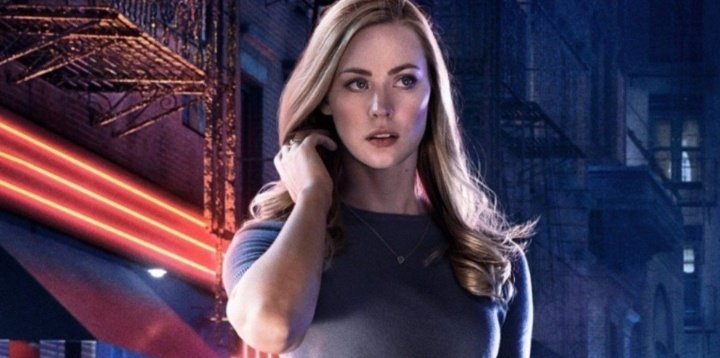 FilmsEnSerie_FR's tweet photo. Joyeux anniversaire à Deborah Ann Woll qui fête aujourd'hui ses 37 ans !
Surtout connue pour son rôle de Karen Page dans la série #Daredevil, elle a aussi joué dans la série #TrueBlood ainsi que dans les films #IdaRed, #TheAutomaticHate et #EscapeGame 1&2 https://t.co/7JPDbYnGiq