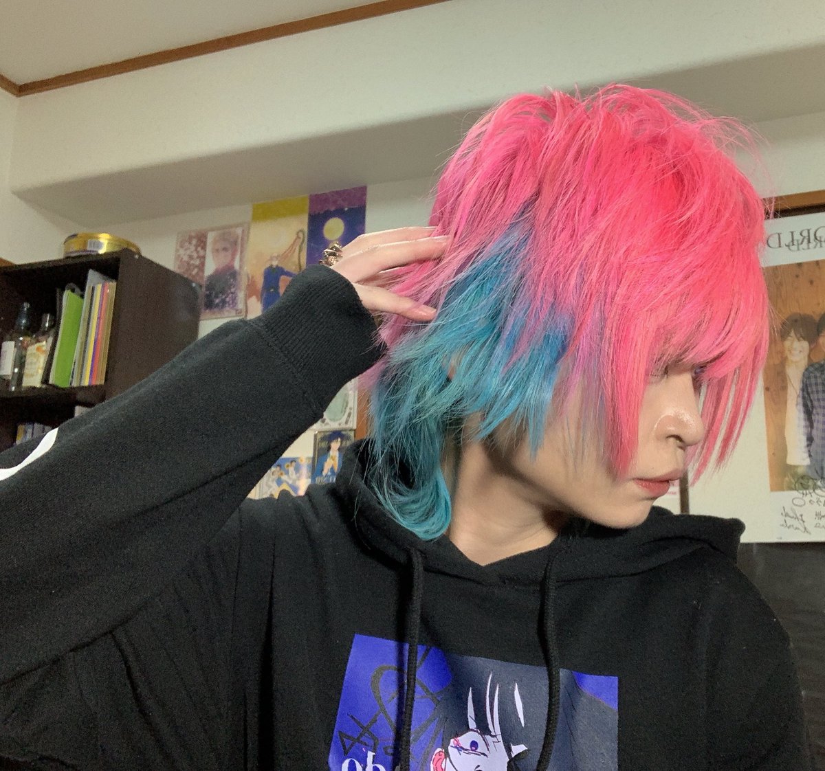 ReN_kbkr's tweet photo. 【トリックモンスター】
髪の毛をいつも最高に染めてもらえるのぶっちさん！（@nobutti3 ）
ありがとう！
これからもよろしく！( • ̀ω•́  )✧ https://t.co/0OzKQxXe1J