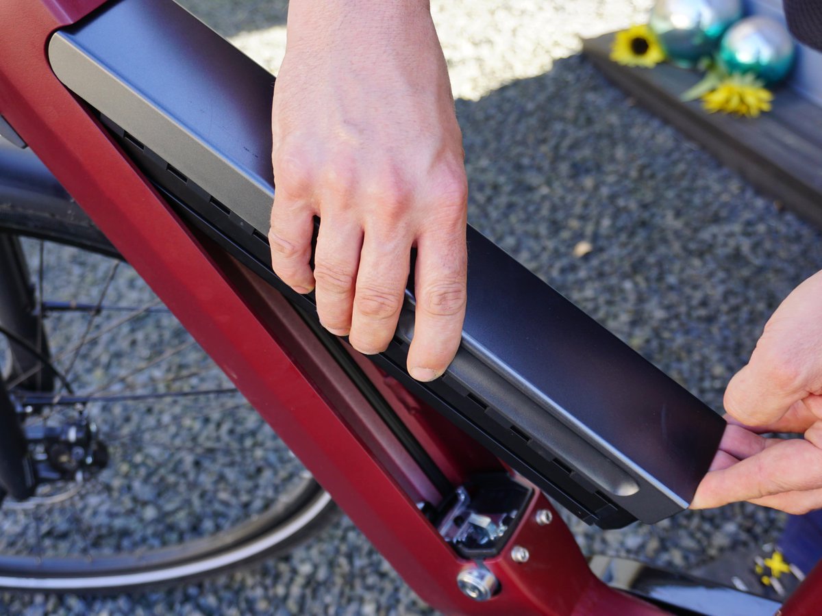 CONEBI highlights  the importance of #safe and high quality e-bike batteries for European consumers in new #BatteriesRegulation and warns about concerns related to e-bike battery repair
bit.ly/3ow6cln