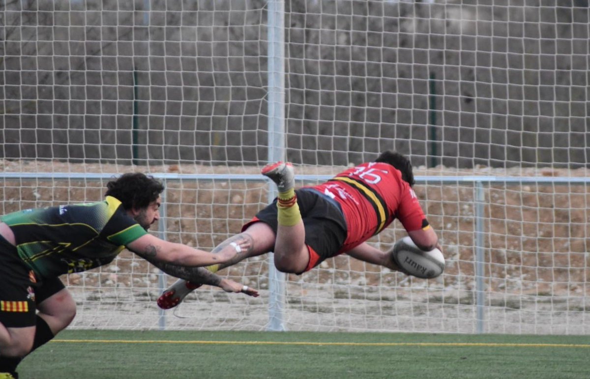 📣 Resultats del cap de setmana: 
 
CARBONERS/ALELLA (S14) 
vs BADALONA (S14) 
19-34 
 
GEIEG (S16) 
vs CARBONERS (S16) 
17-72 

CARBONERS (F) 
vs ALT EMPORDÀ (F) 
17-5 
 
INEF BCN (M) 
vs CARBONERS (M) 
25-24 
 
CARBONERS B (M) 
vs BEGUES 
10-56