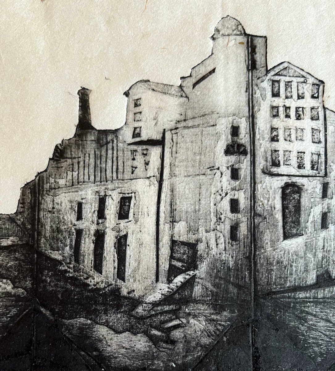 Print of the Anchor Brewhouse, #Horselydown Old Stairs, near #TowerBridge #southwark #London. Print made using #packaging #tetrapak 
<a href="/tetrapak/">Tetra Pak</a> 
#monoprint #GrimArt 
More on my website: janesketching.com/2022/02/06/anc…