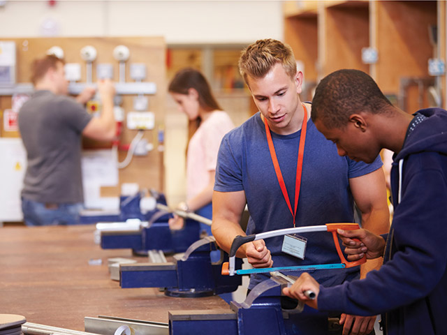 RAINYDAYTRUST's tweet image. It's #NationalApprenticeshipWeek! 

If you're on an #apprenticeship scheme in the home improvement sector, you could be entitled to our help. 

#NAW2021 
rainydaytrust.org.uk/get-help/help-…