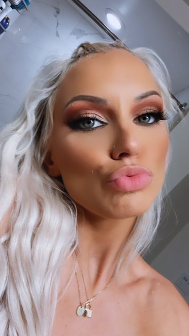 how do you want me? https://t.co/9VVLYwwx5T https://t.co/1aVBjFaygQ