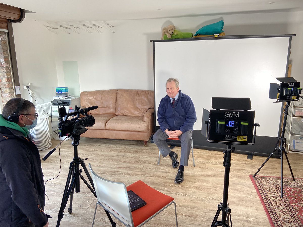 niveteranscomm's tweet photo. On Friday I supported Fresh Minds Education Operation Link Life, a suicide prevention training programme for veterans & family members, in association with @InspireWBGroup
This is such an important subject that unfortunately affects too many families.🎗
Stay posted for updates https://t.co/fwpKZOSQGc