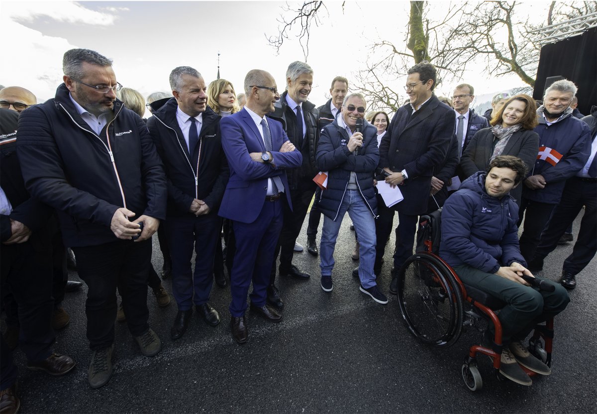 Le vélo au sommet 2027 tweet media