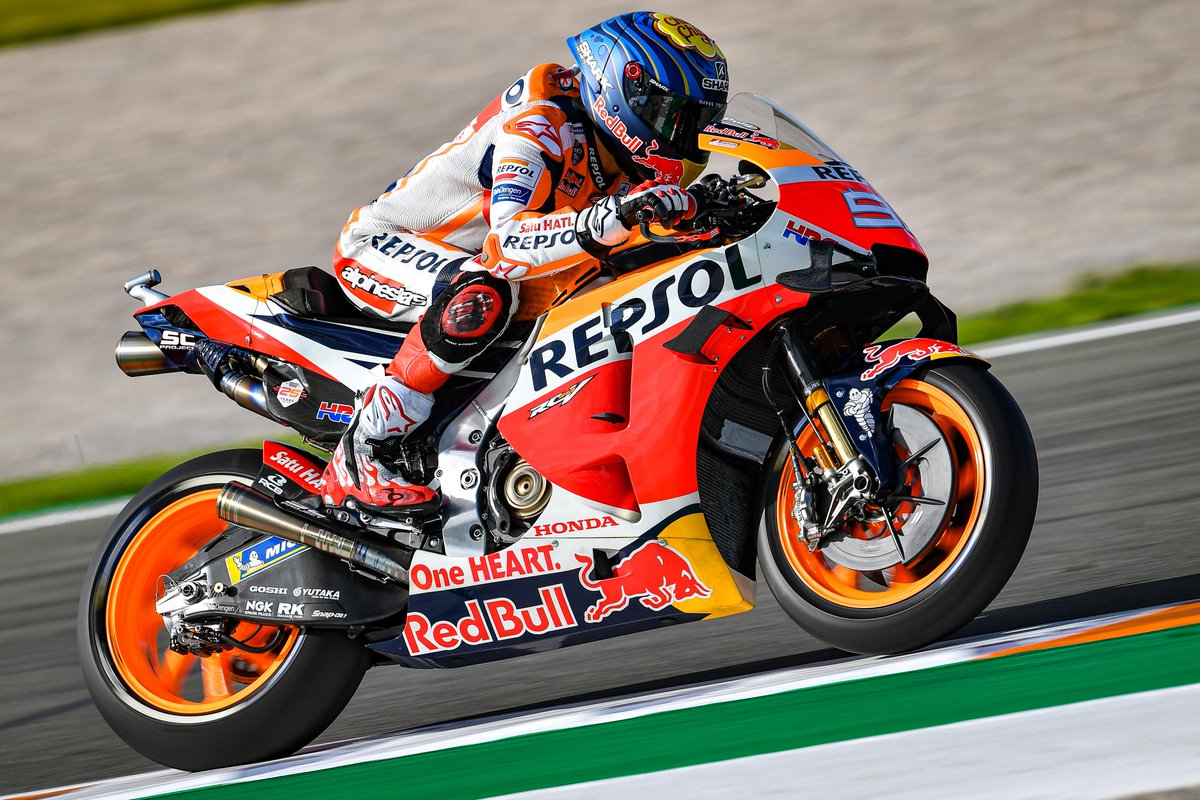 MotoGP's tweet photo. Big things are expected of the 2022 Honda RC213V! 🙌

Ahead of tomorrow's @HRC_MotoGP Team Presentation, let's take a look at the fortunes of their previous machines! 👀

THREAD 👇 https://t.co/gZKnj2PzGB