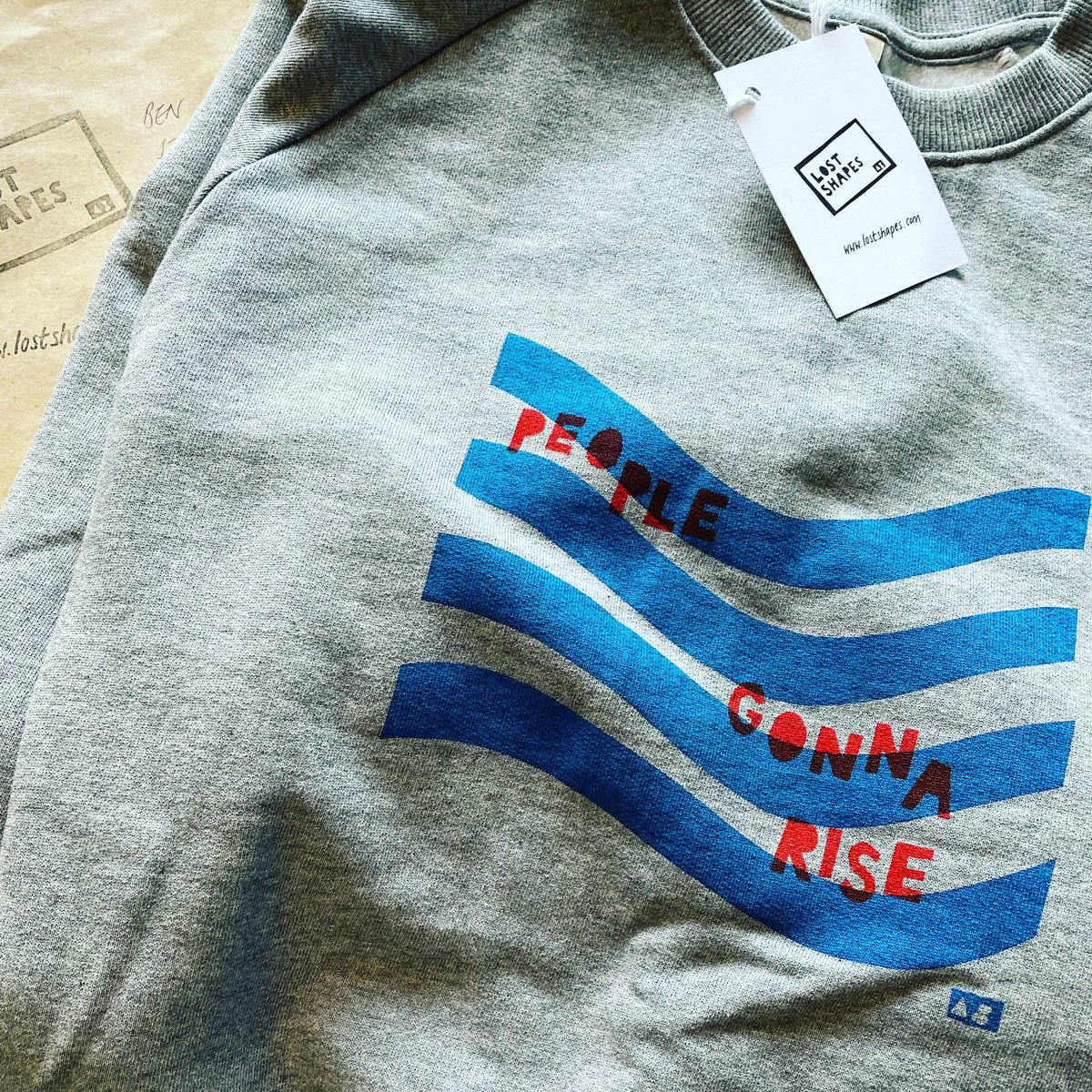 BenVealWrites's tweet photo. It’s arrived! My final ever (sob!) @LostShapes order has landed in the post: it’s such a terrific design and a timely sentiment given the state of our world right now. Thank you Anna! #ethicalclothing #sustainablefashion https://t.co/N7QneGUAzI