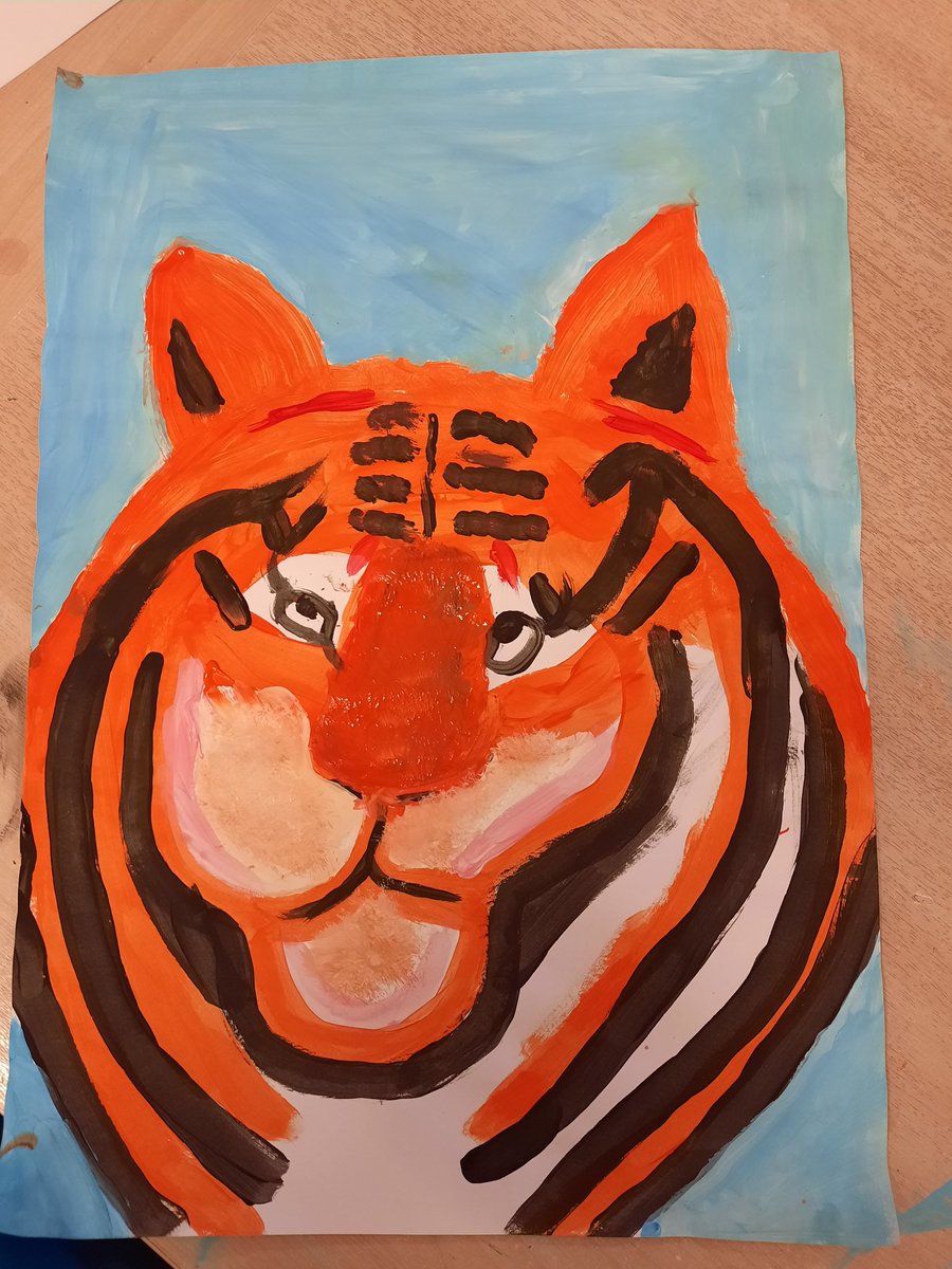 We are painting tigers this morning as it is the #YearOfTheTiger  #ChineseNewYear2022