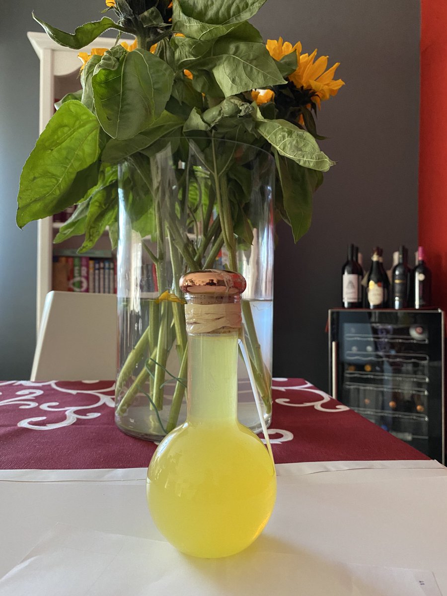 AdrianoPirillo's tweet photo. pozione magica…
#limoncello https://t.co/ODC9FhZ3BJ