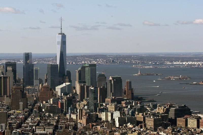 bendmusic's tweet photo. U.S. home prices rise 'unprecedented' in 2021, annual growth expected to slow to 7% this year https://t.co/nxLlDK2keH