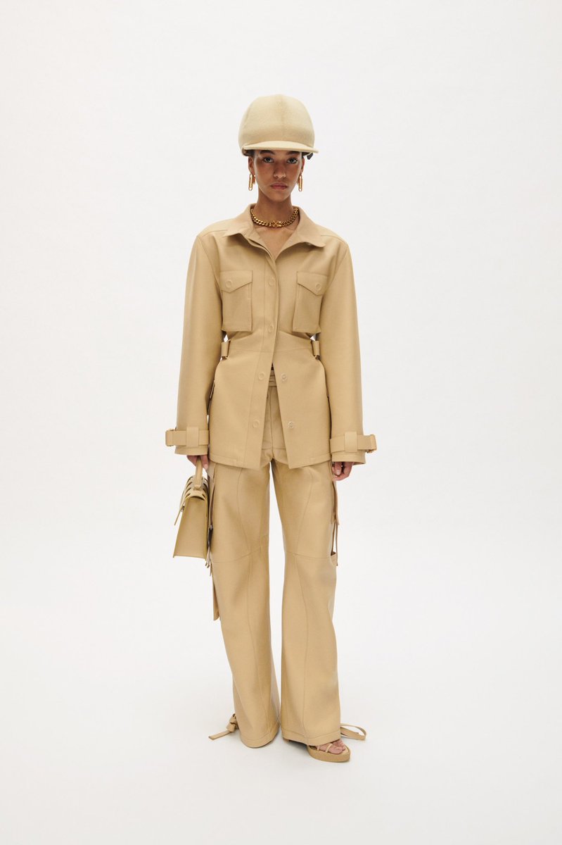 diorangxl's tweet photo. Off-White Spring 2022 RTW https://t.co/Kiv1xbjH8O