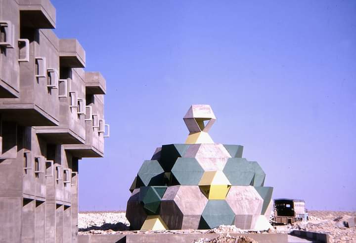areasvellas's tweet photo. Synagogue at a Military Academy in the Negev Desert, Israel...1967-69
by Zvi Hecker &amp; Alfred Neumann...
#architecture #arquitectura #ZviHecker #Hecker #AlfredNeumann https://t.co/ONll1FbW45