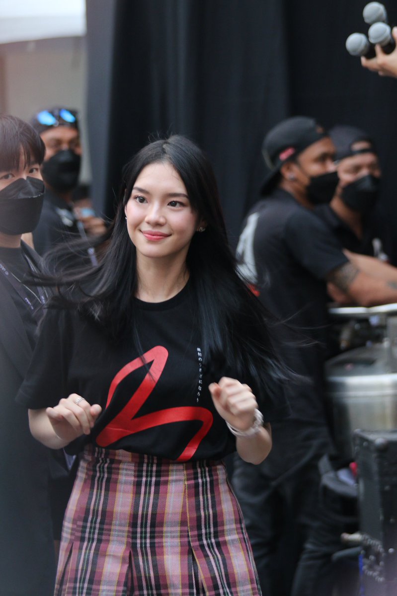 น้อนวิ่งเร้วววค้าบบบ 😂🥰

- ไม่ชัดแต่น่ารักมาก แง~~~