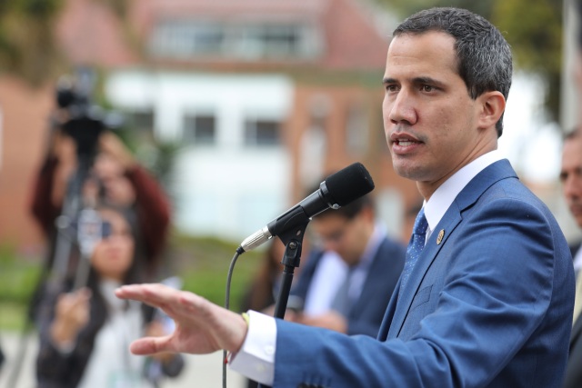 DolarToday's tweet photo. Guaidó destacó que Colombia ha sido fundamental para ayudar a migrantes venezolanos -► https://t.co/j7fT48Faov https://t.co/nfgb748gxH