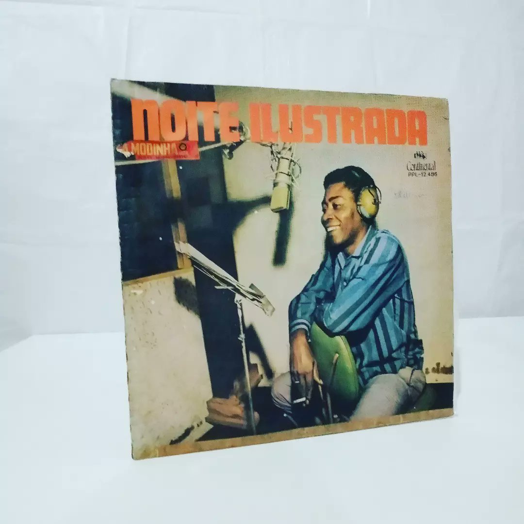 discobrasilofc's tweet image. LP Noite Ilustrada
Continental, 1971, Estéreo 

✔️ Raridade 
✔️ Usado 
✔️ Capa com fita adesiva e  
✔️ Vinil em excelente estado

💸 R$ 30,00 + frete (transferência ou PIX) 
💸 R$ 35,00 + frete (cartão)

☎️ (81) 99798-6001 (Telezap)

#noiteilustrada 
#samba 
#sambamineiro