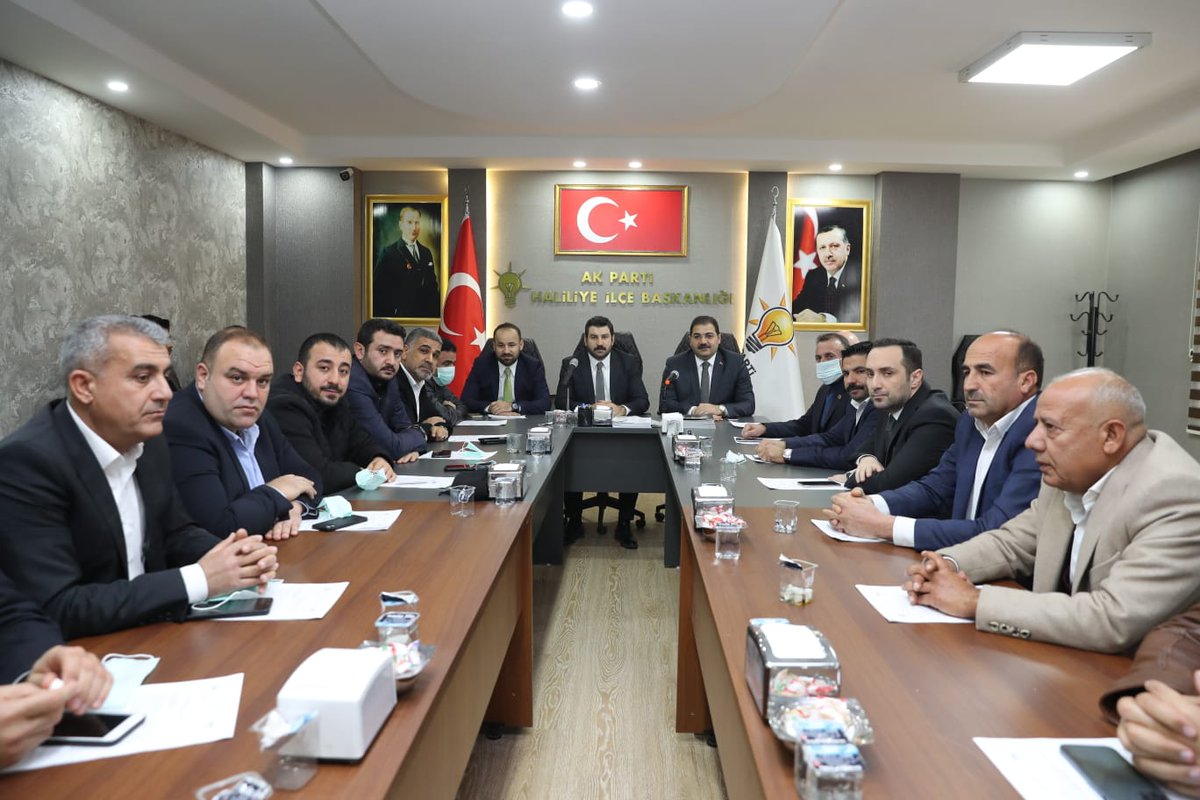 mcanpolatnet's tweet photo. Şubat ayı Belediye Meclis Toplantısı öncesi AK Parti Haliliye İlçe Başkanlığımızda grup toplantımızı gerçekleştirdik. https://t.co/eGXfJzq6dK