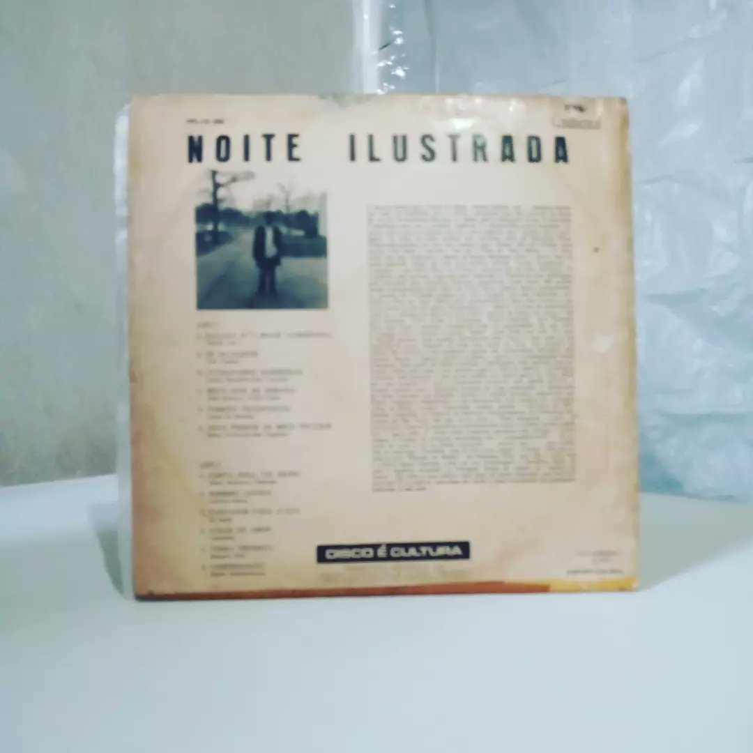 discobrasilofc's tweet image. LP Noite Ilustrada
Continental, 1971, Estéreo 

✔️ Raridade 
✔️ Usado 
✔️ Capa com fita adesiva e  
✔️ Vinil em excelente estado

💸 R$ 30,00 + frete (transferência ou PIX) 
💸 R$ 35,00 + frete (cartão)

☎️ (81) 99798-6001 (Telezap)

#noiteilustrada 
#samba 
#sambamineiro