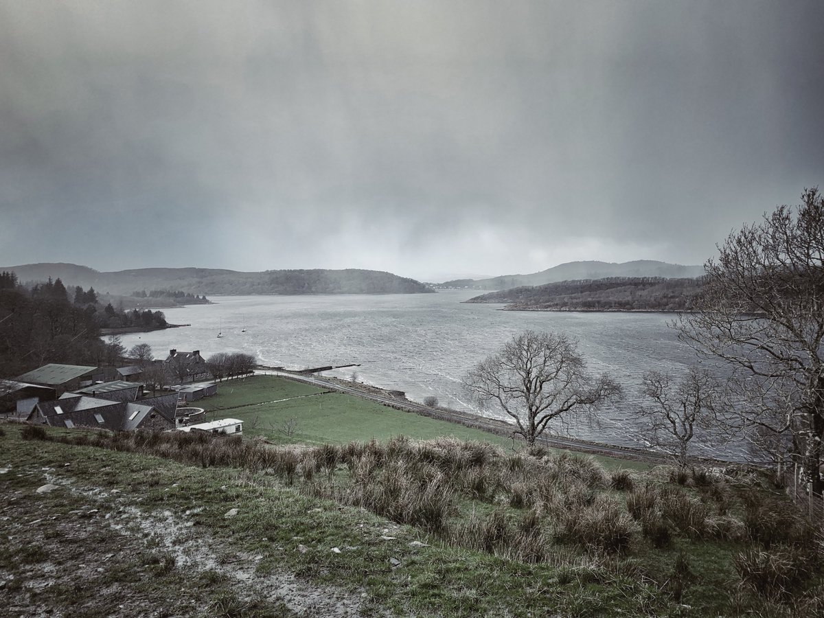 MikeLindup's tweet image. Wet, wild and windy on the west coast, on a walk past my neighbours-I’m back down in London this week to continue work on #Changes2 #lovingthecontrast