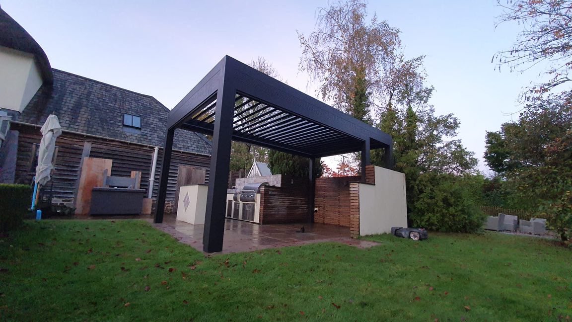 LanaiOutdoor's tweet photo. Iris from Lanai installed in Devon.
 
Iris to stand near outdoor kitchen.
 
Customer is extremely happy and has just ordered another system.
 
Please contact us on info@lanai-outdoor.co.uk with any enquiries.

#Lanai #Iris #OutDoorlife #LiveLifeOutdoors #DineAlfresco https://t.co/TEf96oVEQv