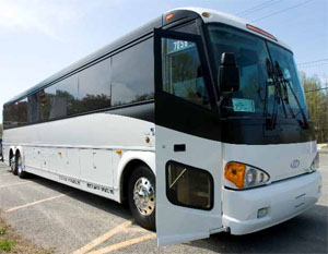 Motorcoach Monday?  Is it a thing?  Ehhh, why not... we can move large groups for #weddingshuttles #groupoutings #skitrips #tours #familyreunions and more! Have a lot of people you need to transport?  Motor coaches are the way to go. rockstarlimo.net/transportation…