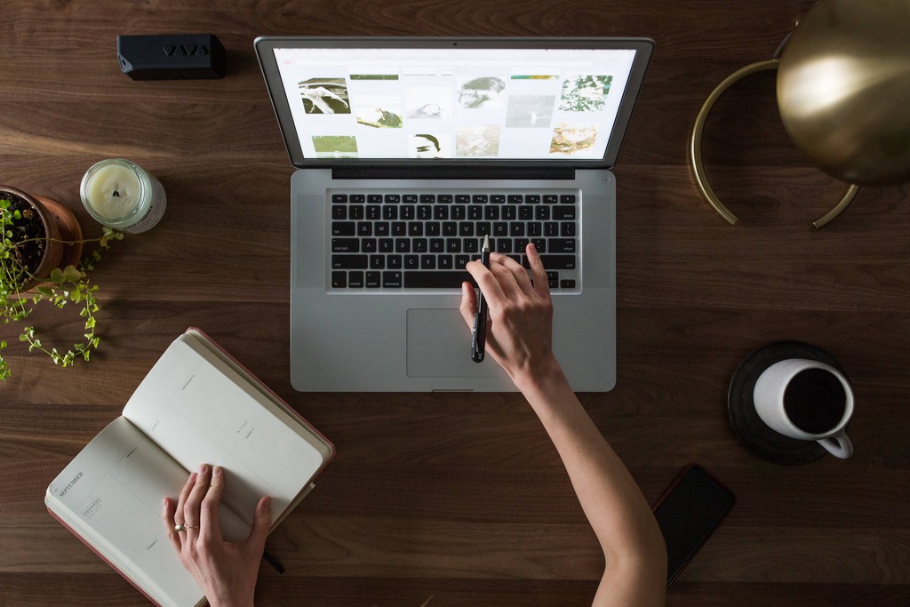 MediaExpert_'s tweet photo. If you have more than one website, it can be tempting to merge them together. But should you take this step? There are pros and cons to both merging your sites and keeping them separate. Find out more here:

https://t.co/3UoakD7PKx

#mergingwebsites #whymergewebsites #websites https://t.co/bJt8shFTBp