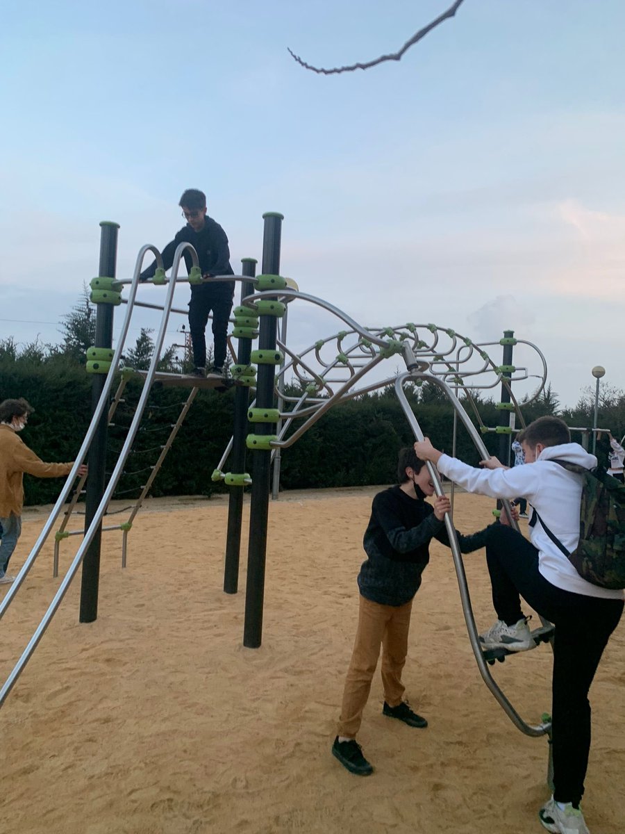 Amb el vent d’aquesta setmana els caps van acabar tots intercanviats i van acabar fent cau a altres unitats!!🤪🔁